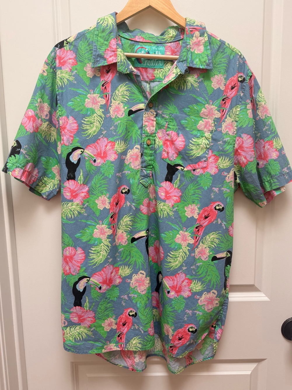 Chubbies The Nutter Birds of Paradise Short Sleeve Half Button Shirt Size L